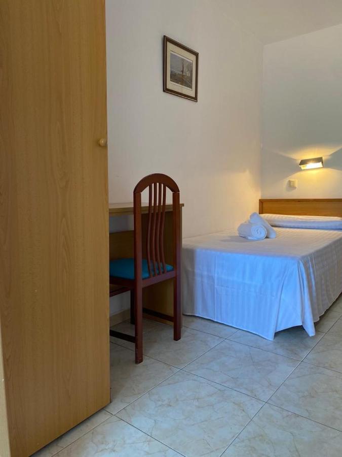 Hotel San Paio Santiago de Compostela Ngoại thất bức ảnh